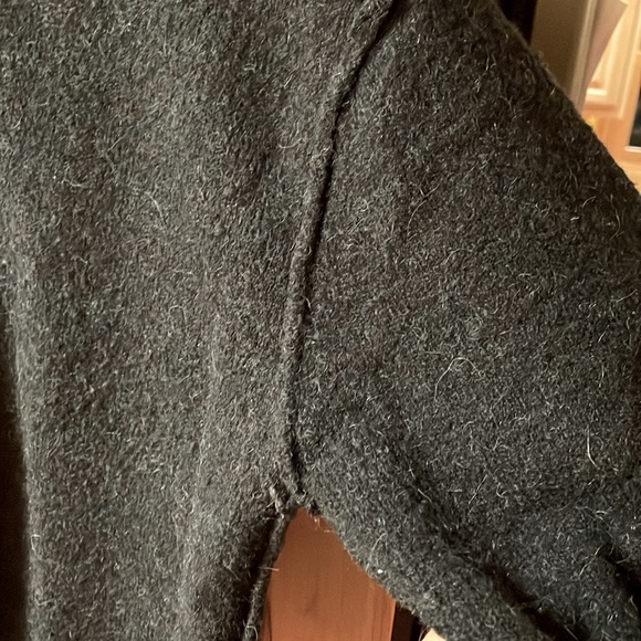 Magaschoni‎ wool blend black sweater - Picture 7 of 8